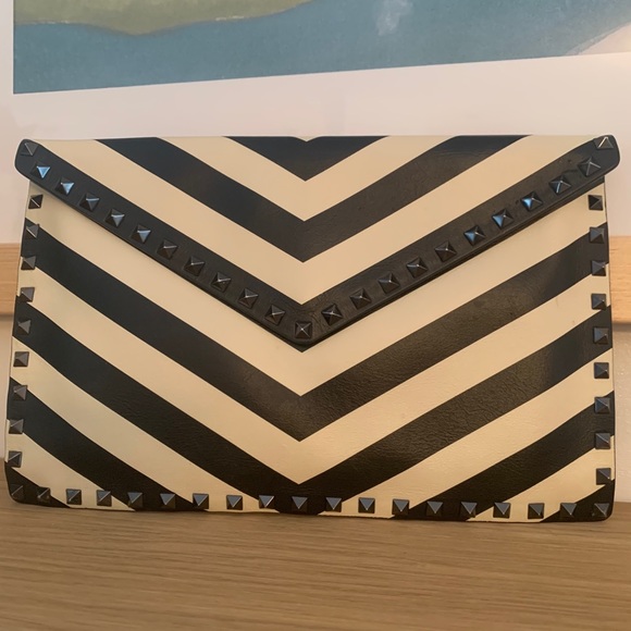 Valentino Rockstud striped envelope clutch - Picture 3 of 10